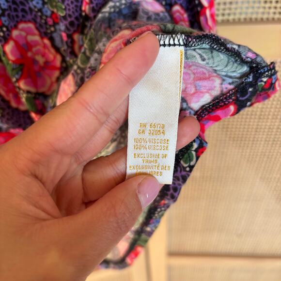 Anthropologie Ric Rac Blouse Women Small Black Pink Floral Flutter Sleeve Top - Picture 7 of 7